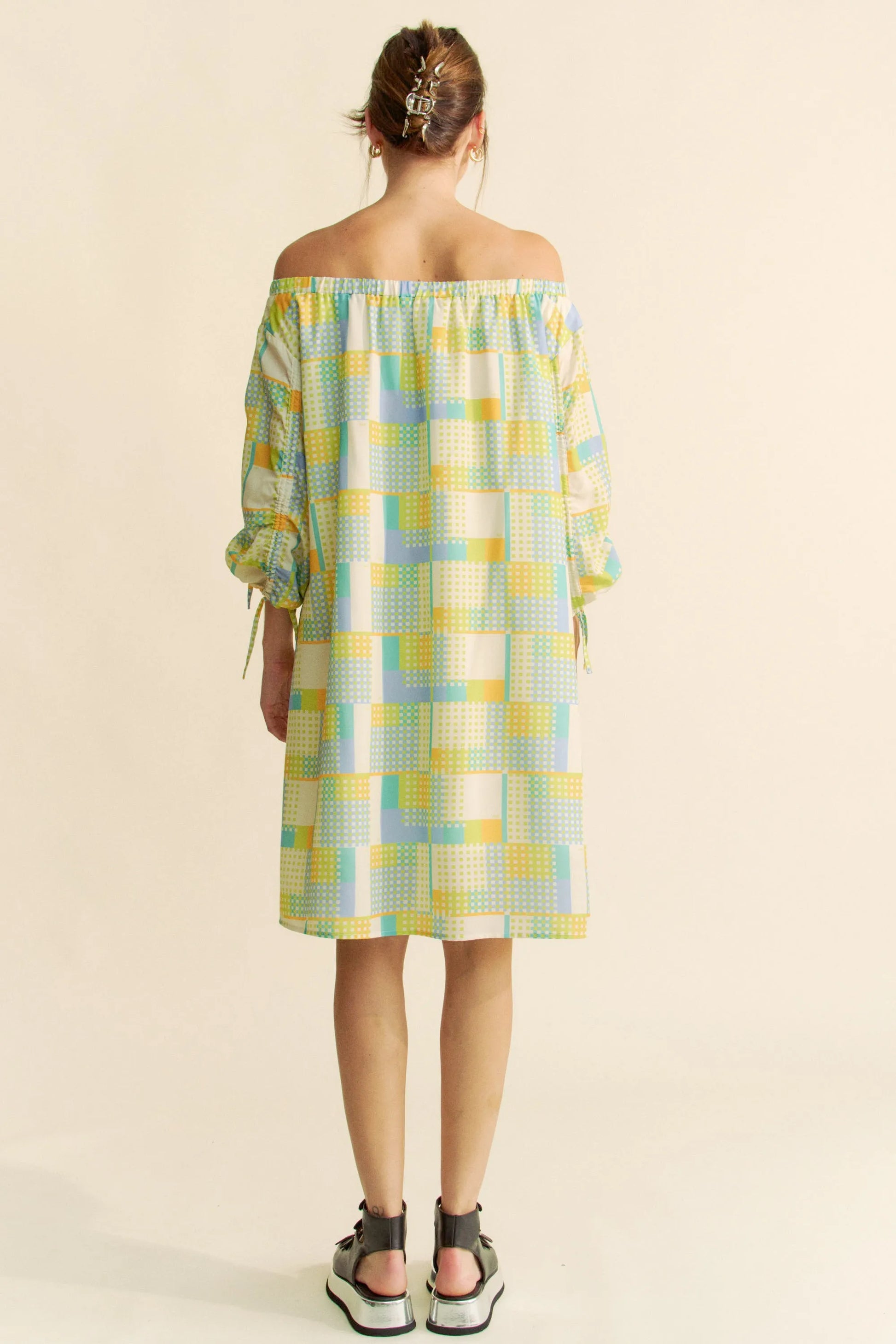 d6876b603f75429cb58d37215caa3f98-Max-Origin